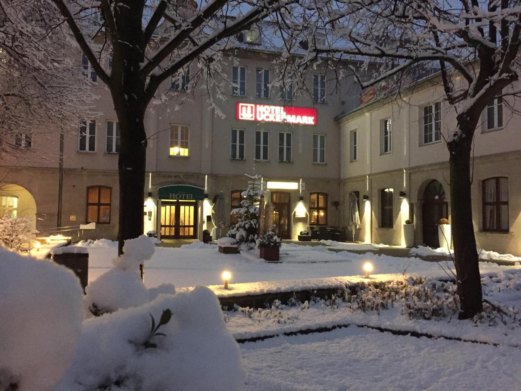 Hotel Uckermark Prenzlau Buitenkant foto